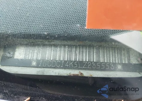 1990 Chevrolet Gmt-400 C1500 из США, поврежденный, VIN 1GCDC14K5LZ235553